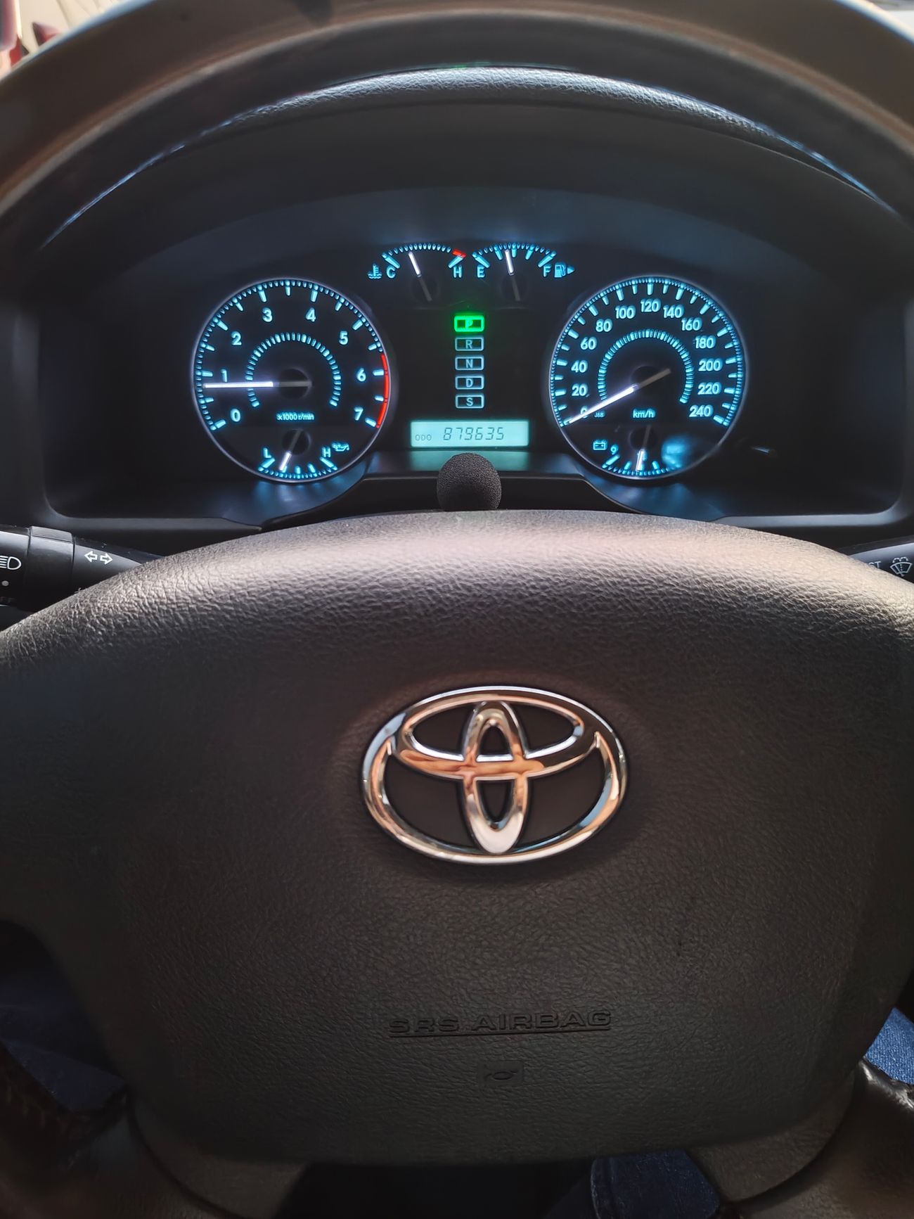 Toyota Land Cruiser GXR 4.7 V8