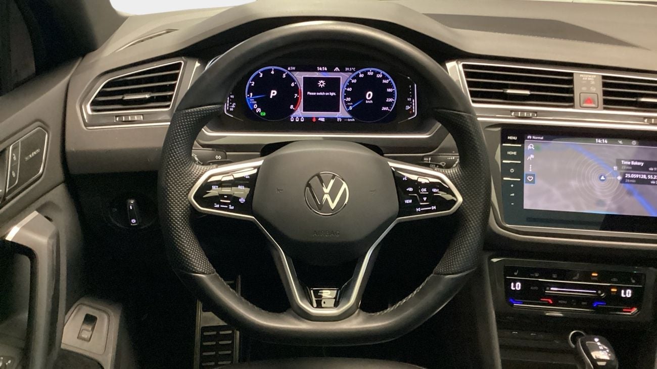 Volkswagen Tiguan R-LINE PREMIUM | Guaranteed Warranty | 0 Down Payment