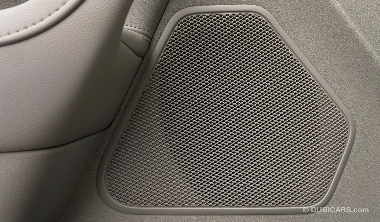 لينكولن ام كى اكس LUXURY 3.7 | +مع الضمان | كمان تم فحص ١٥٠