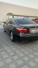 لكزس LS 460
