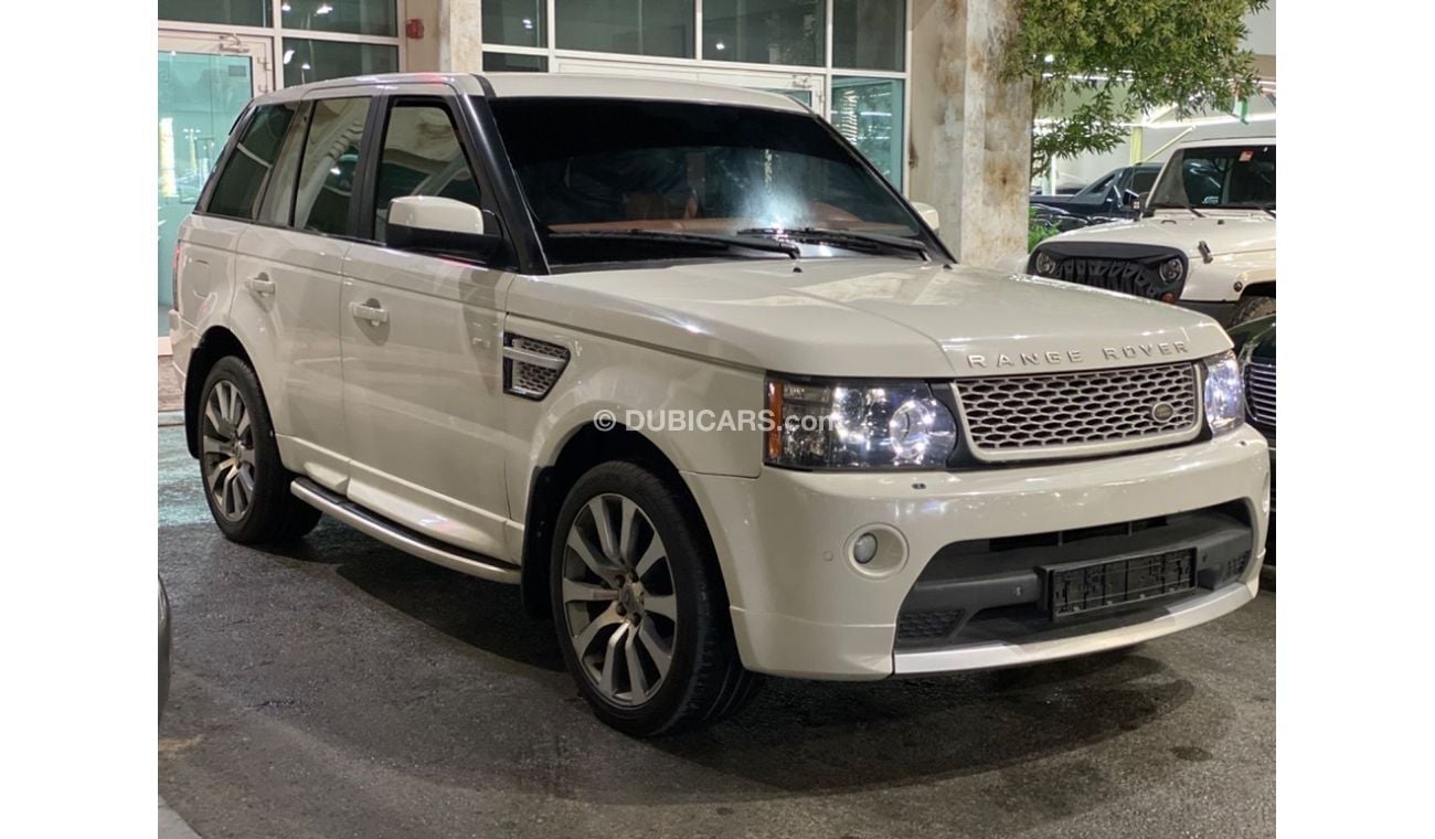 Land Rover Range Rover Sport 2006 modified to autography 2013,GCC in perfect condition.