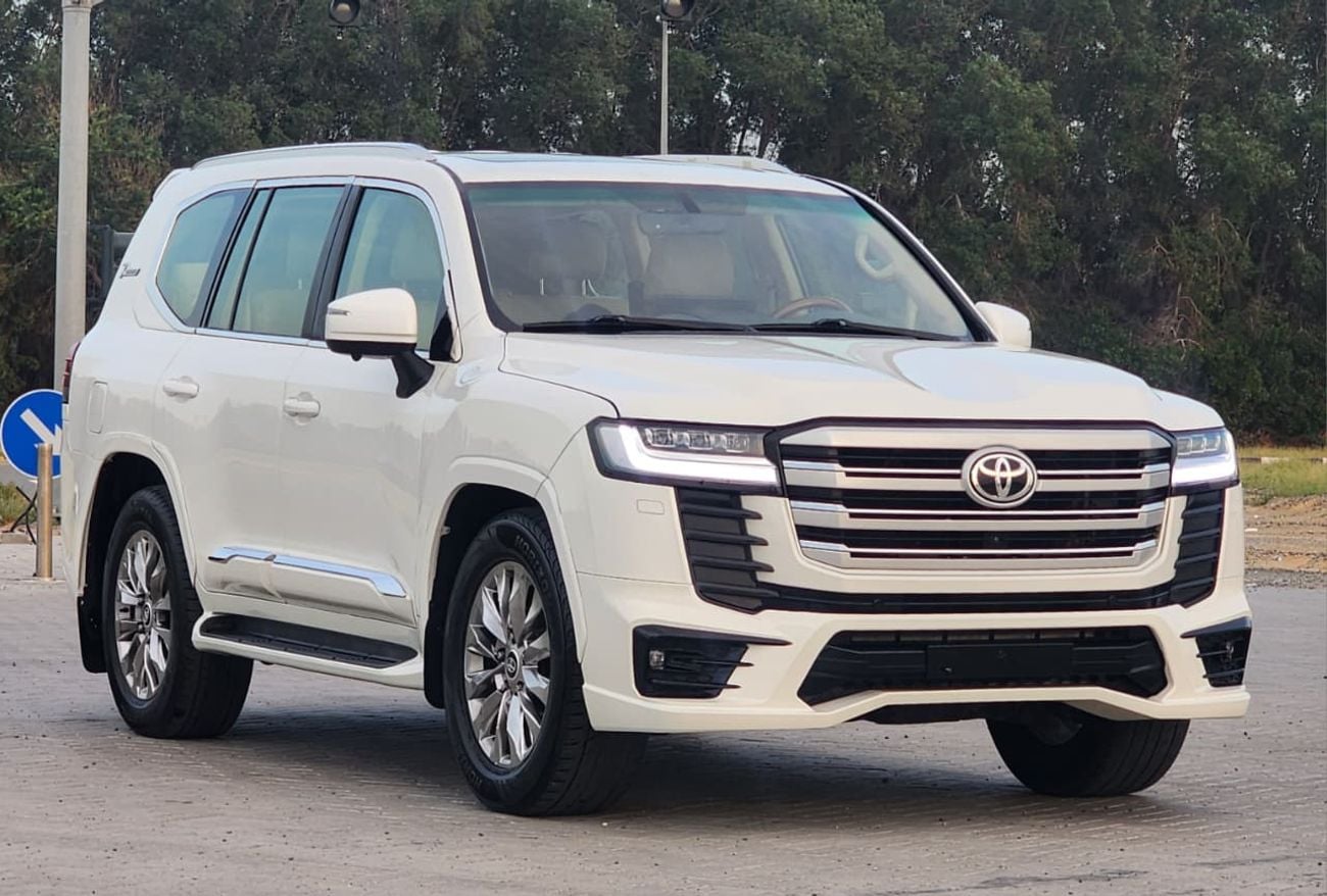Toyota Land Cruiser GXR+ 4.6L GXR V8 MODEL 2018 UPGRARE 2024