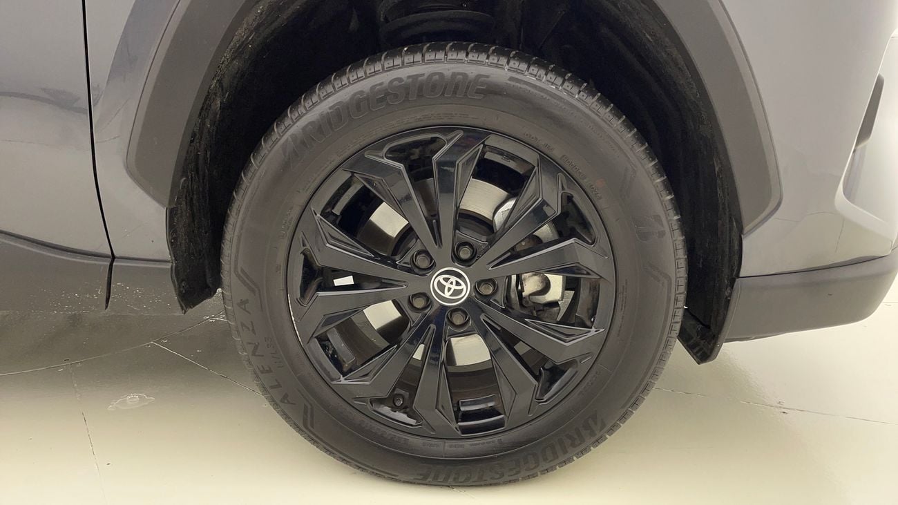 تويوتا راف ٤ VXR HEV 2.5 | بدون دفعة مقدمة | اختبار القيادة في المنزل