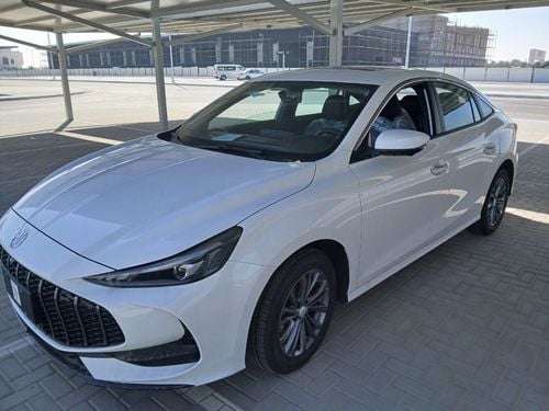 MG 5 MG 5 Automatic Global Luxury with Sunroof 2026 Model, Delivery After 15 Days