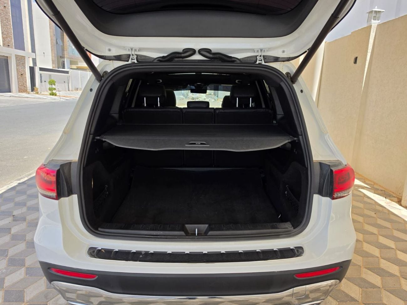 Mercedes Benz GLB250 4MATIC