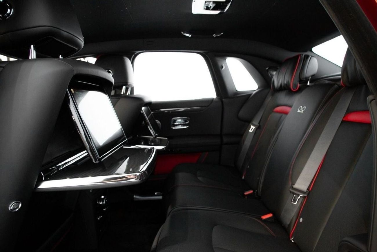 Rolls-Royce Ghost BLACK BADGE