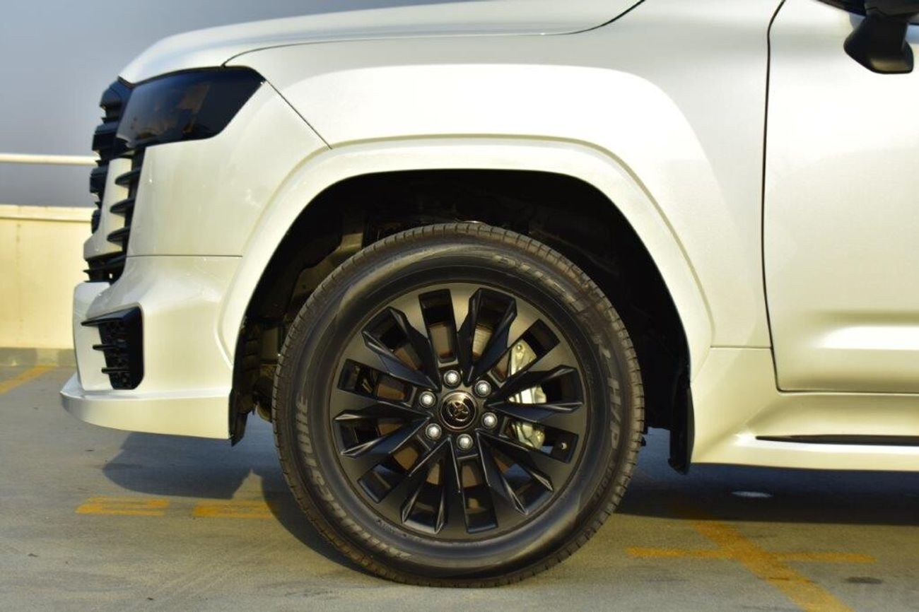 Toyota Land Cruiser 300 GXR V6 3.5L Twin Turbo Automatic Black Edition