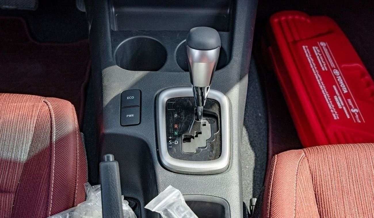 Toyota Hilux 2025 Toyota Hilux TRD SR5 4.0L petrol AT - GCC (Export price)