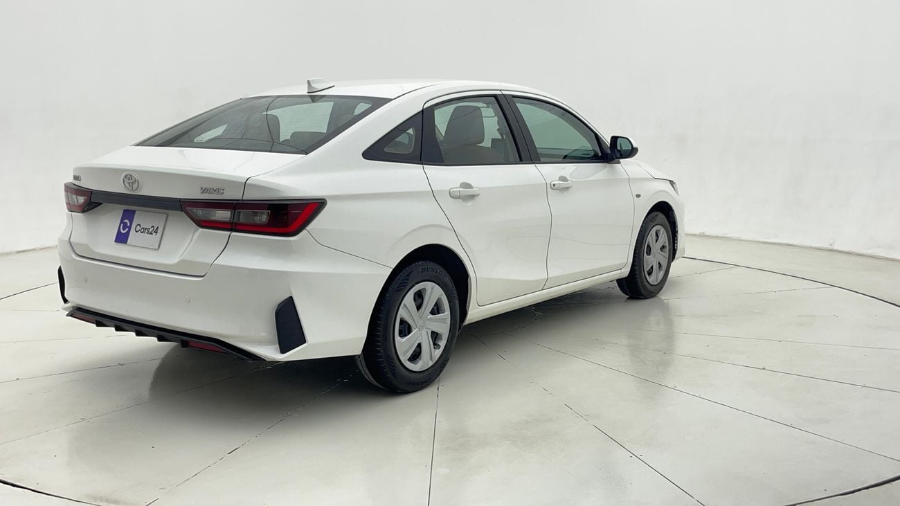 تويوتا يارس E 1.5 | بدون دفعة مقدمة | اختبار القيادة في المنزل