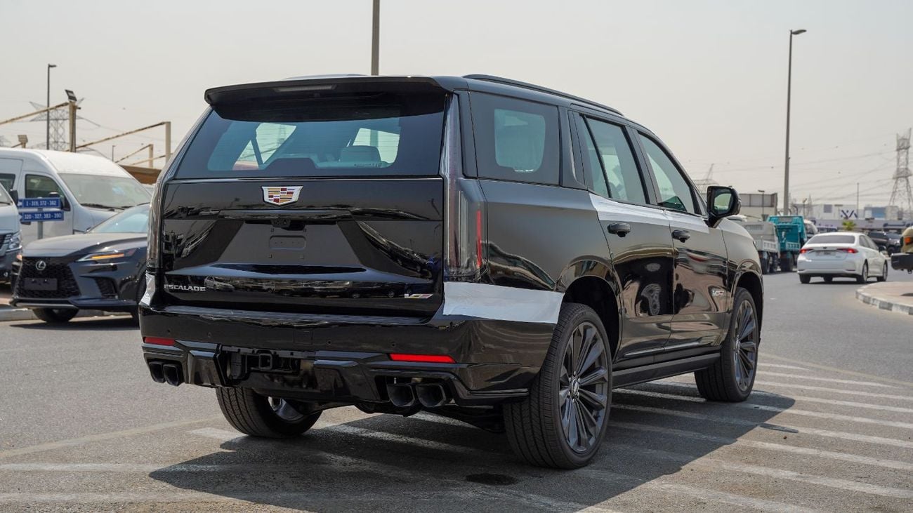 كاديلاك إسكالاد V SERIES Cadillac Escalade-V | 2026 | GCC Specs | Petrol | 6.2L Supercharged V8 | 682 HP | AWD