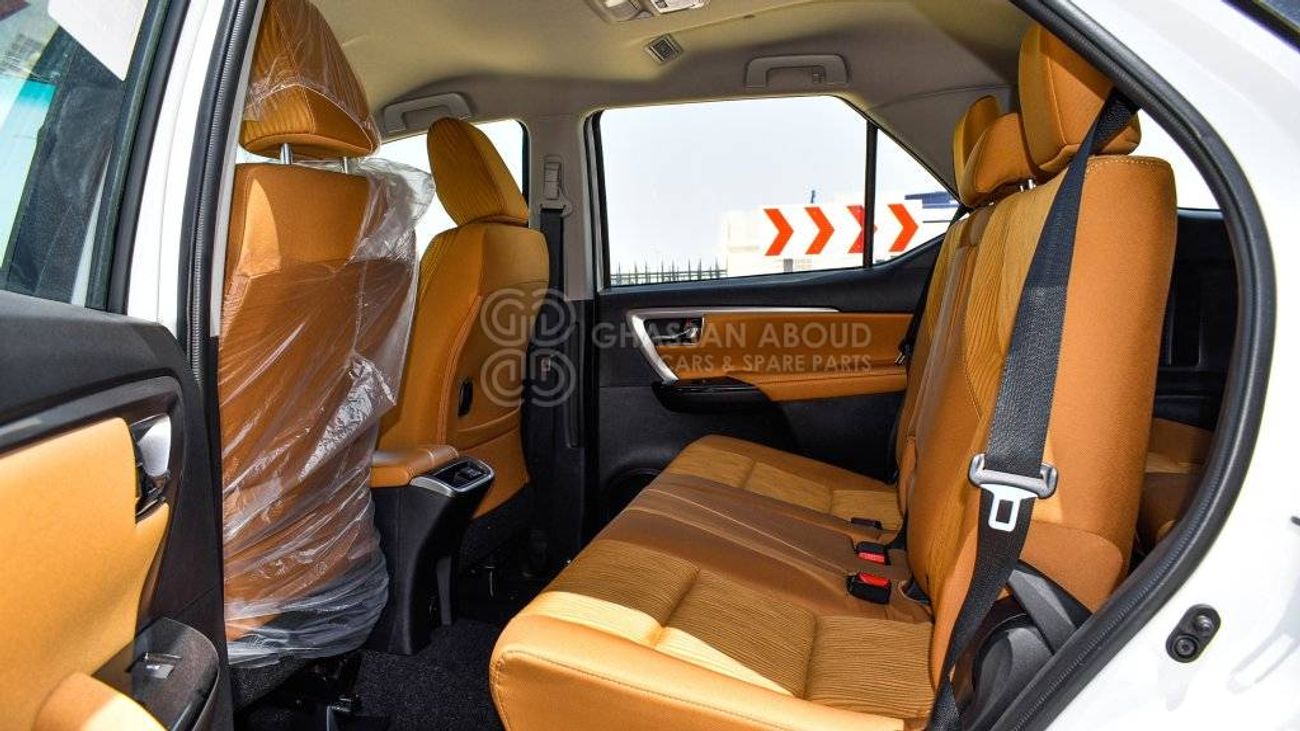 تويوتا فورتونر 4.0L, Petrol, MY2024