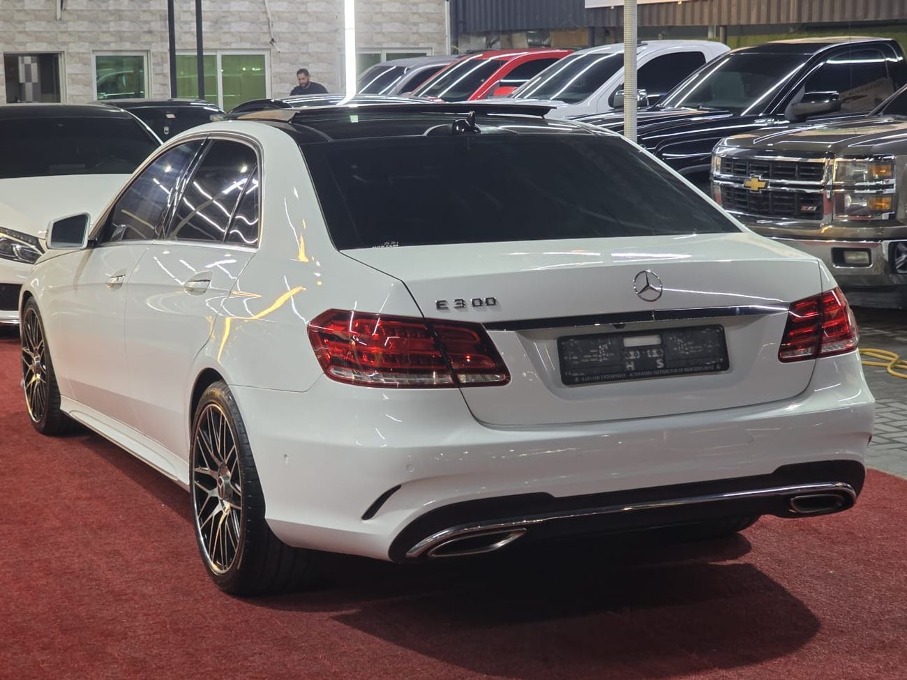 مرسيدس بنز E300