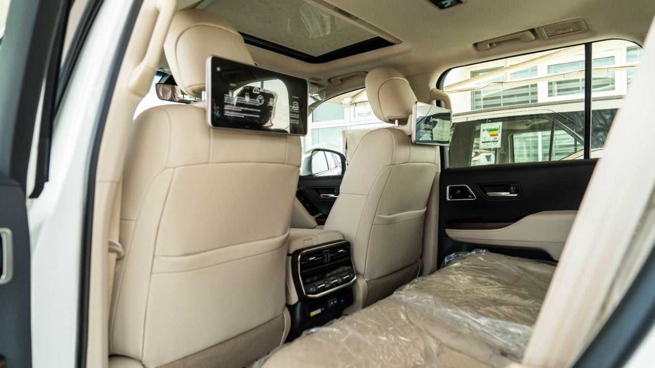 Toyota Land Cruiser VX | 4.0L | V6 |2025