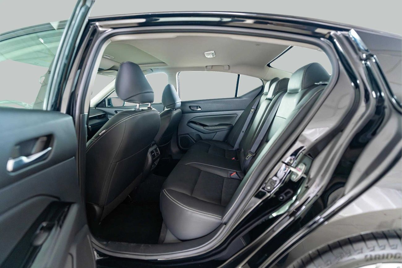 Nissan Altima SL 2.5L SL 2.0