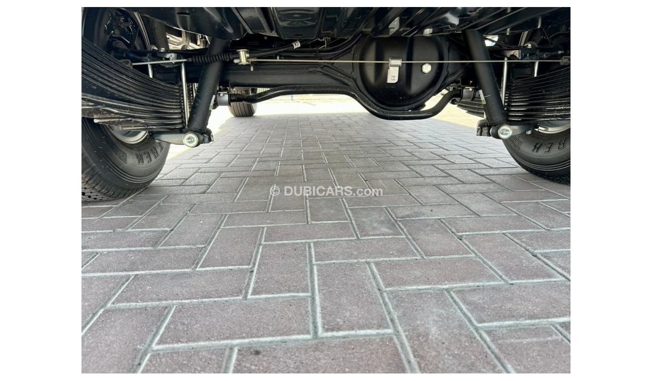 تويوتا لاند كروزر بيك آب VDJ79 4.5L V8 Full option