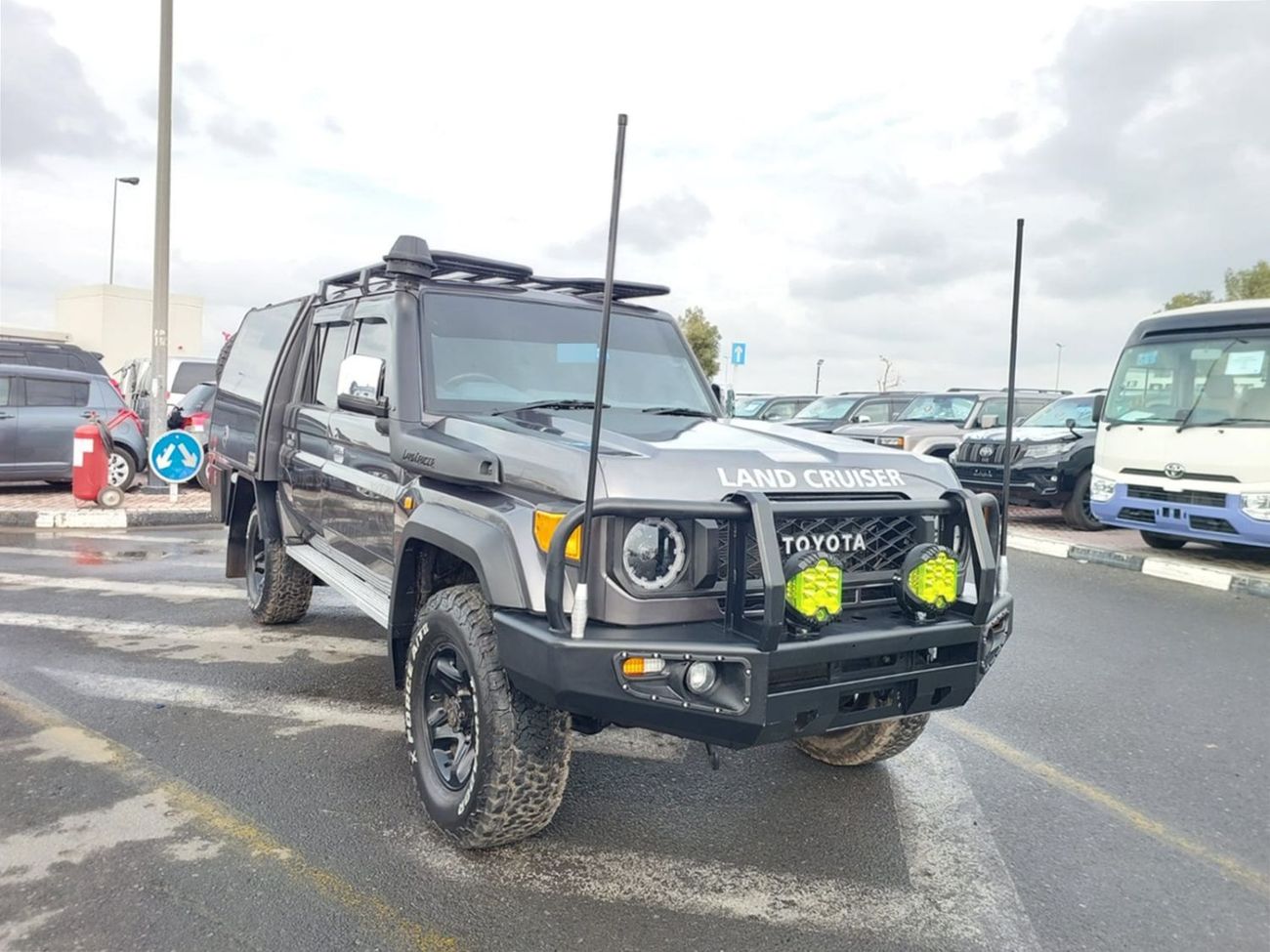 تويوتا لاند كروزر بيك آب TOYOTA LAND CRUISER PICKUP RHD 2016 MODEL 4.5 L DIESEL MANUAL(PM10973)