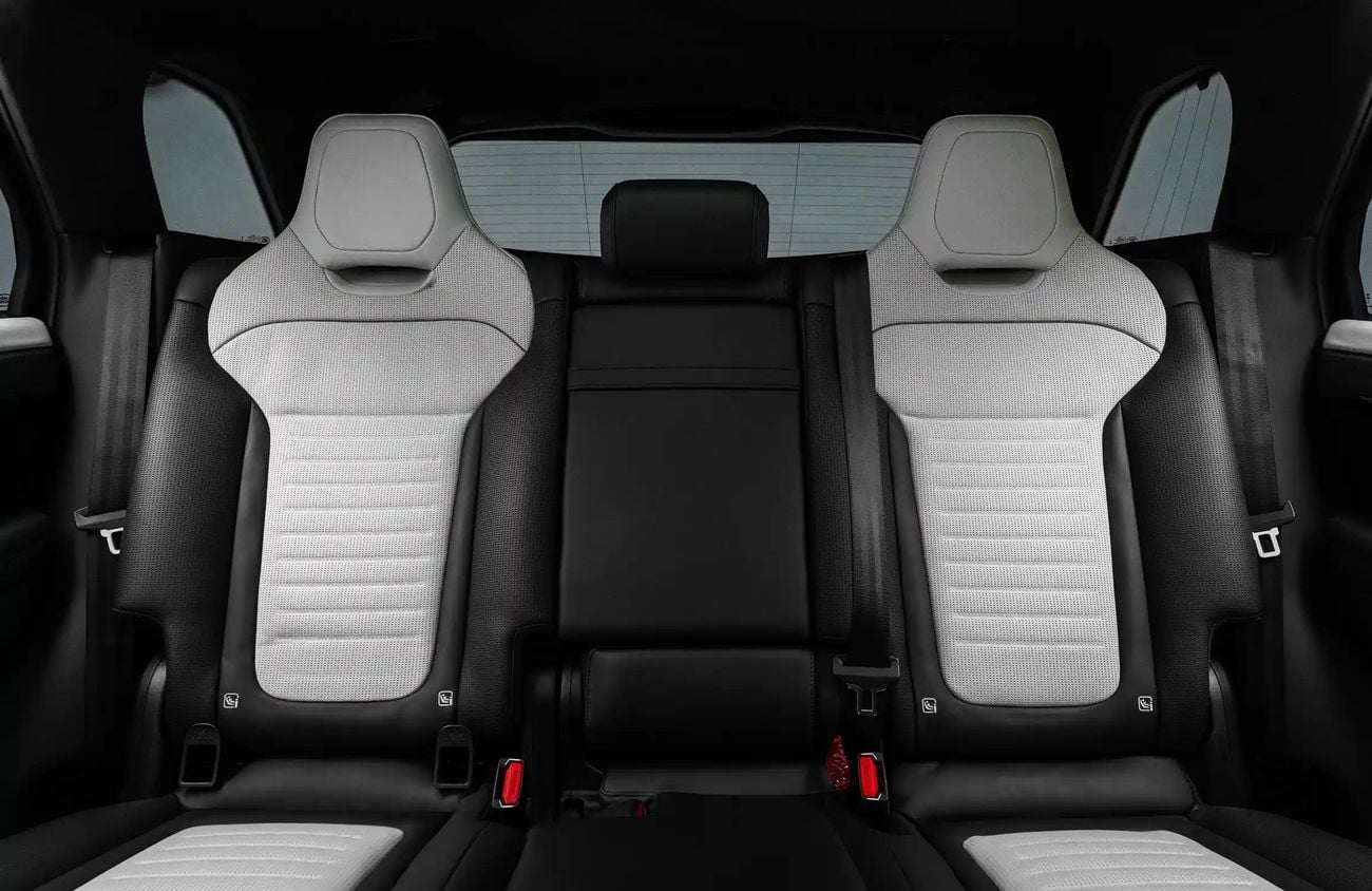 Land Rover Range Rover 4.4L V8 Twin-Turbo Mild-Hybrid