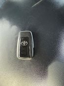 تويوتا برادو VX Full Option Right Hand Drive