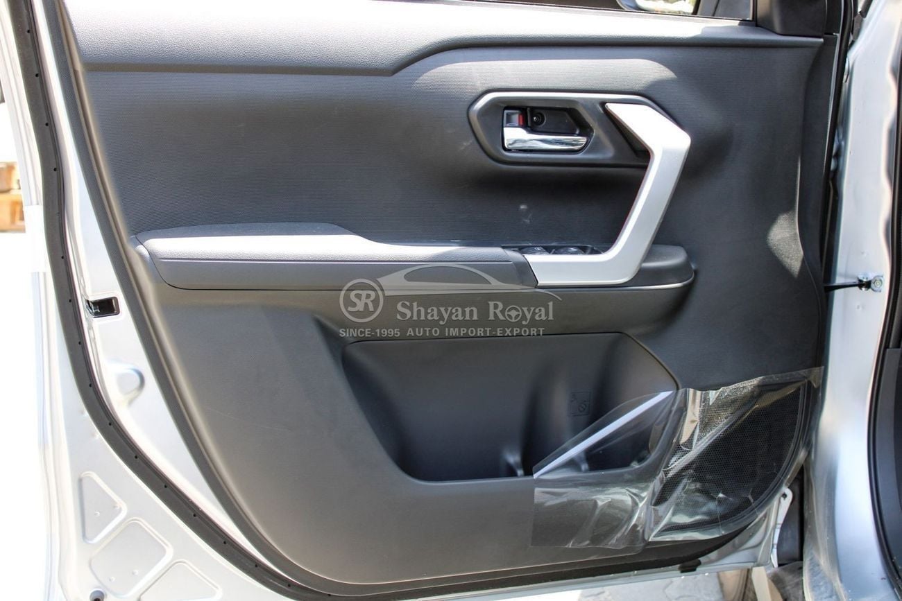 تويوتا ريز LHD 1.2L E FWD PETROL 2025MY (EXPORT ONLY)