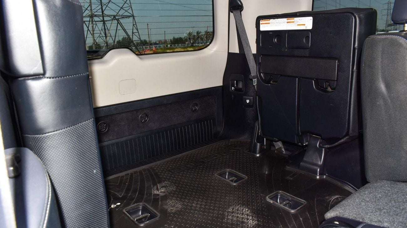 Toyota Land Cruiser V8 Diesel Right Hand