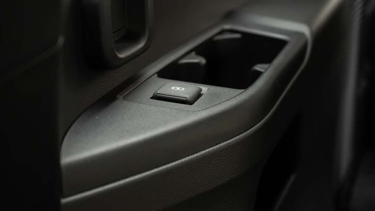 Toyota Land Cruiser GXR 4.0L Land Cruiser 4.0 GXR 2025 (rador) bahrain