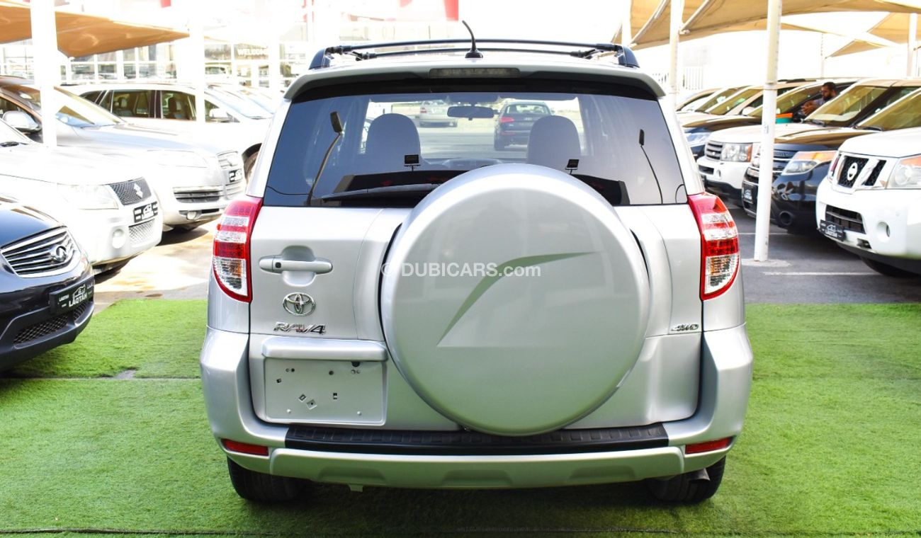 Toyota RAV4 2011 model, American import, fingerprint, leather hatch, cruise control, alloy wheels, sensors, came