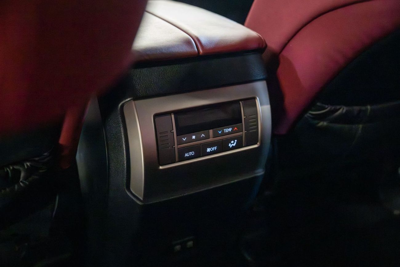 لكزس GX 460 PLATINUM - 2021 |  | GCC | FULL OPTION | V8 POWER | LUXURY SUV | PERFECT CONDITION