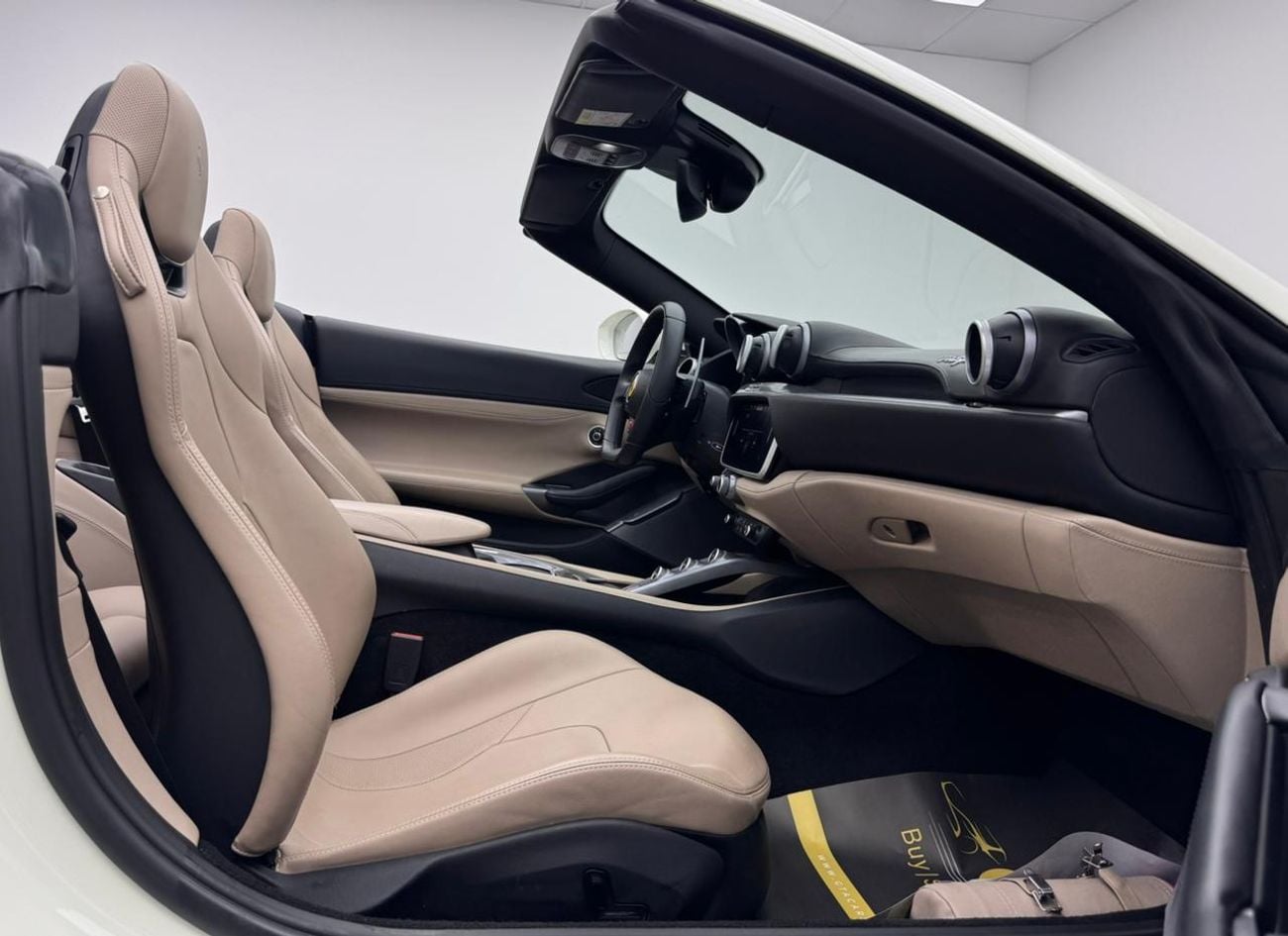 Ferrari Portofino Std 3.9L 2020 Ferrari Portofino, Ferrari Warranty+Service Contract+Full Service History, GCC