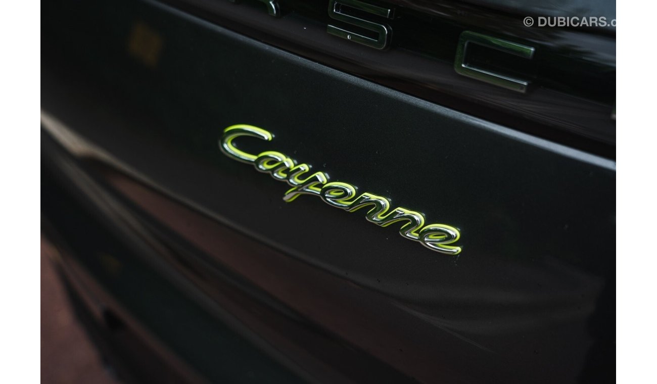 Porsche Cayenne E-Hybrid 5dr Tiptronic S 3.0 (RHD) | This car is in London and can be shipped to anywhere in the wor