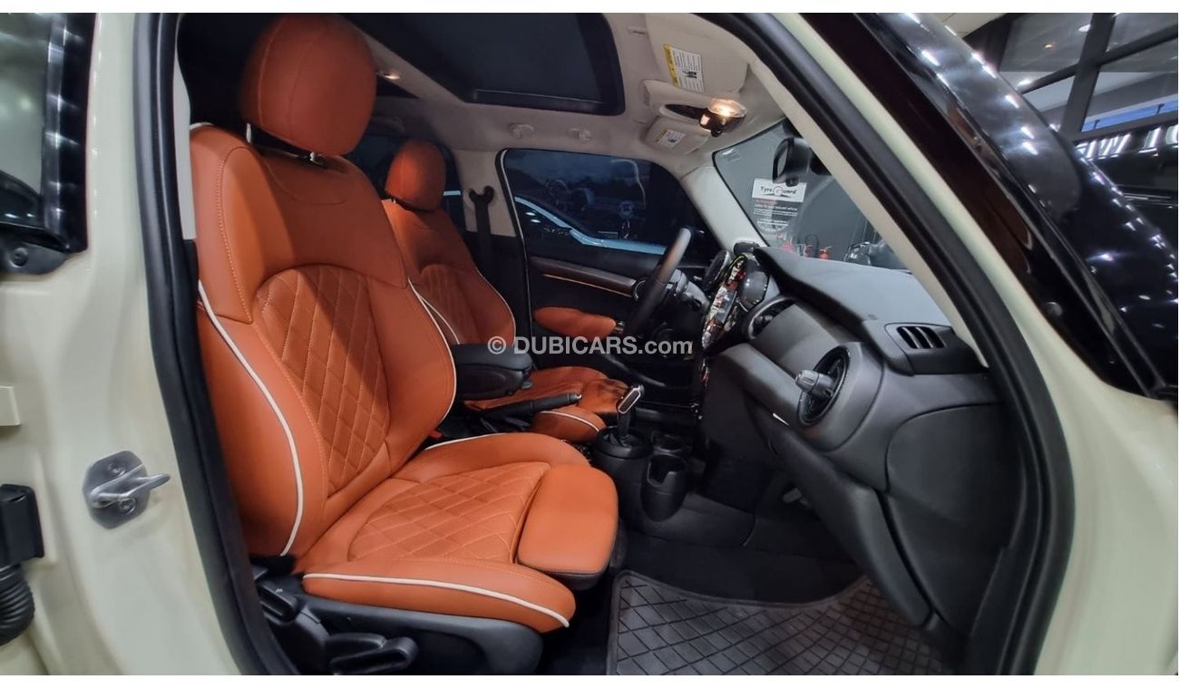Mini Cooper S MINI COOPER S 2023 ONLY 7K KM IN MINT CONDITION FOR 109K AED INCLUDING 1 YEAR WARRANTY