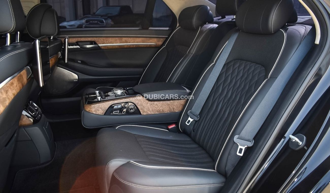 Genesis G90 PLATINUM