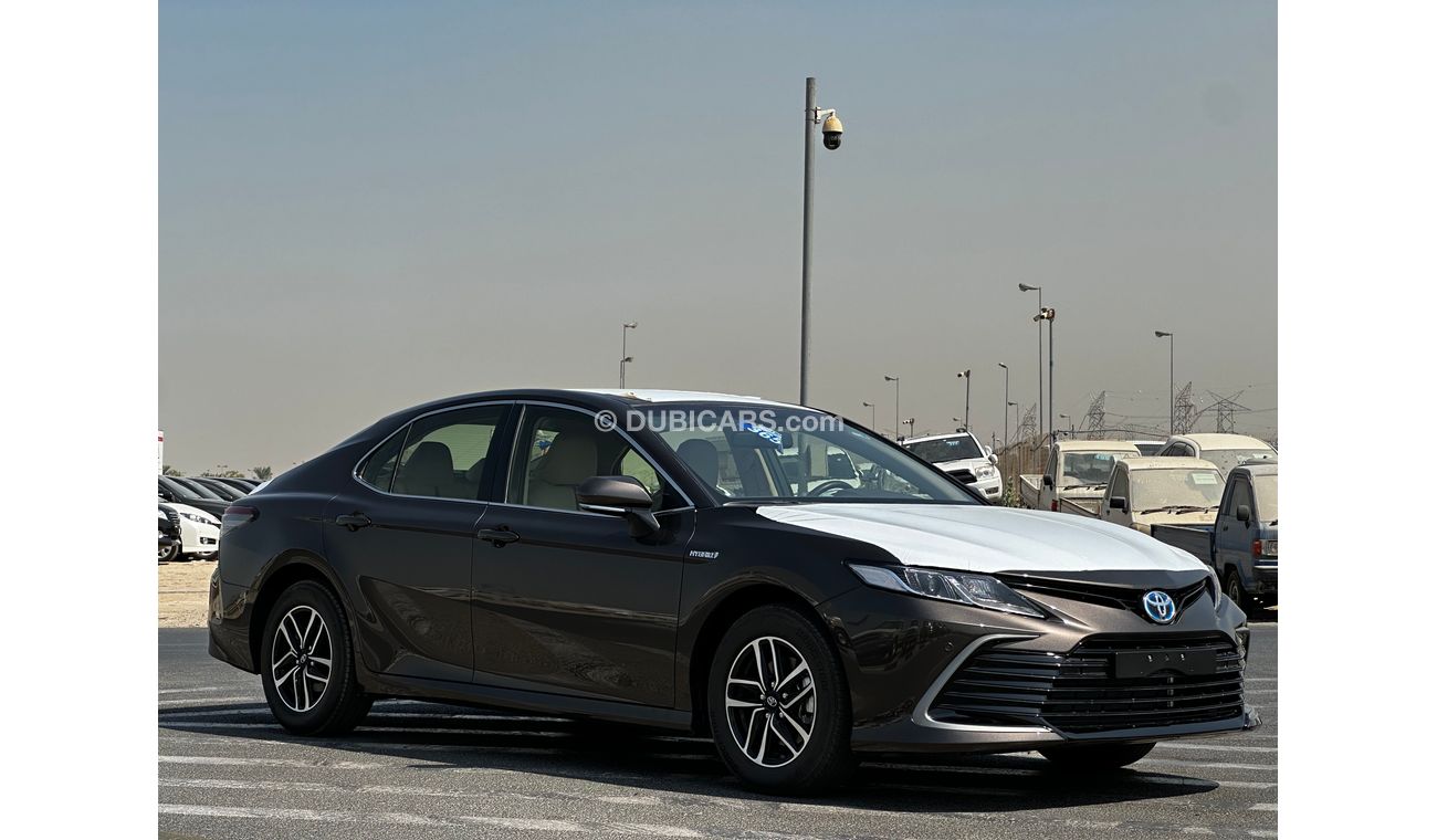 Toyota Camry Le Hybrid 2.5L Automatic Transmission