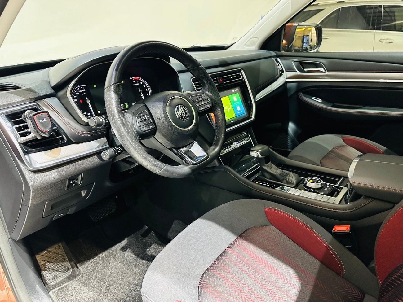 أم جي RX8 COMFORT