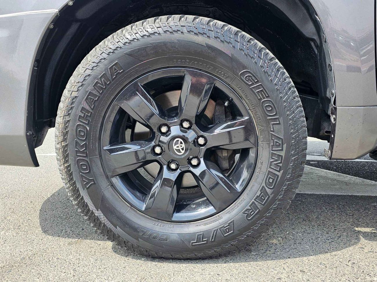 Toyota Prado GXR V6/ ORG SHAPE/ BODY KIT/ ELECTRIC-LEATHER SEATS/ DVD/ TYRE UP/1138 MONTHLY/LOT#52430