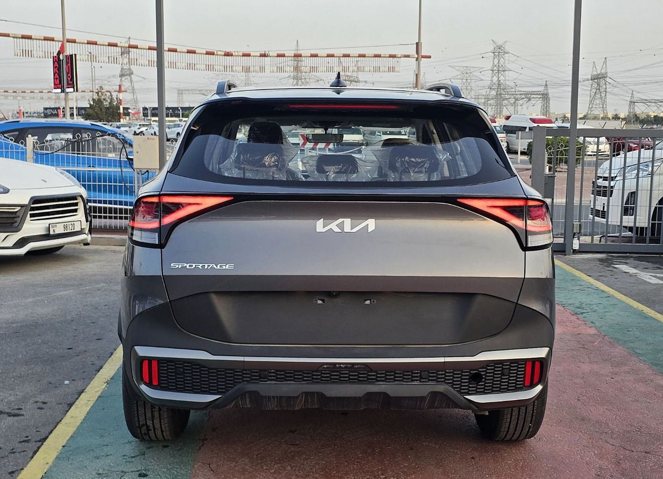 Kia Sportage KIA SPORTAGE 1.5L petrol SUV FWD Gcc Grey Color 2026 Model