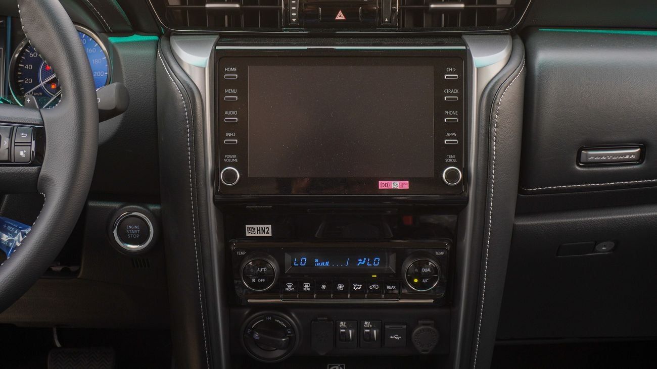 Toyota Fortuner SR5 4.0L V6