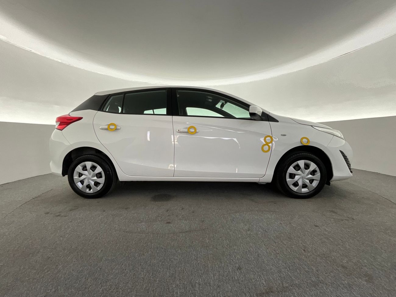 تويوتا إف جي كروزر GXR | شامل الضمان | 0 ﺪﻔﻋﺓ ﺃﻮﻟﻯ