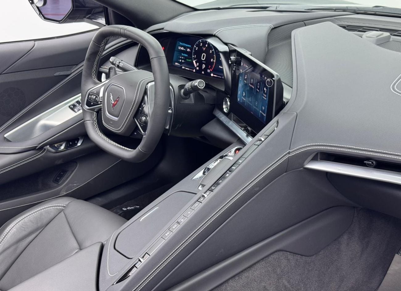 Chevrolet Corvette 2025 Chevrolet Corvette 1LT Stingray, Warranty, Low Km, Fully Loaded, Excellent Condition, Canadian