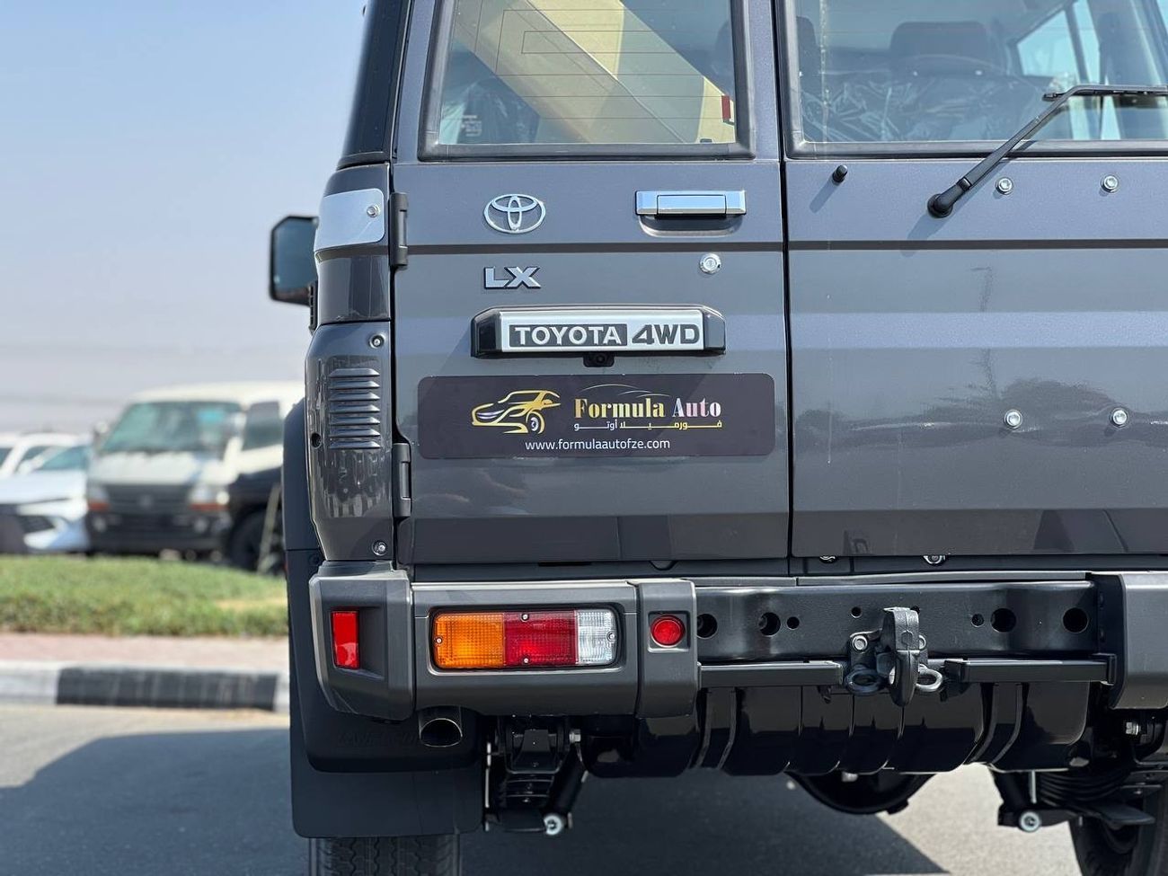 تويوتا لاند كروزر 70 LC76 2.8L TURBO DSL A/T // 2025 // FULL OPTION WITH RADAR , DIFF LOCK , DVD & BACK CAMERA // SPECIAL