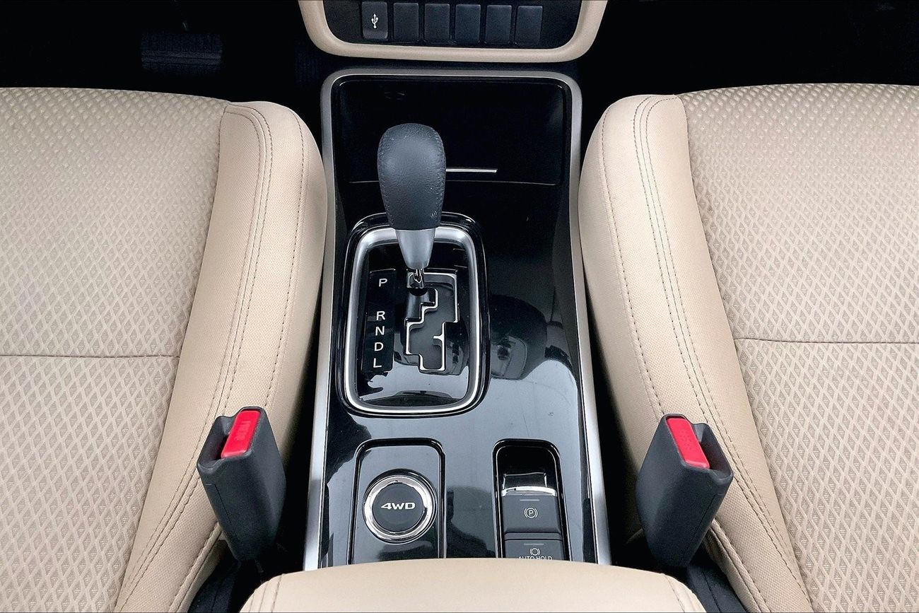 Mitsubishi Outlander GLX Midline | 1 year free warranty | 0 Down Payment