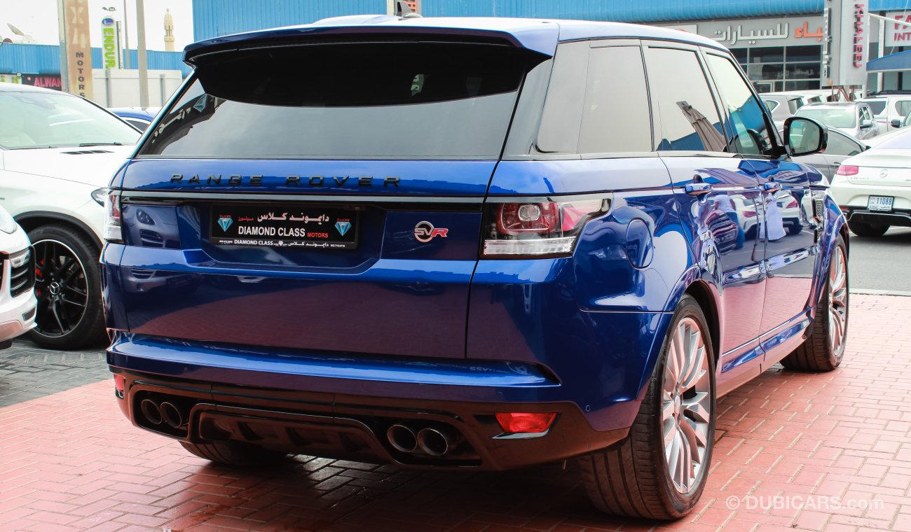 Land Rover Range Rover Sport SVR