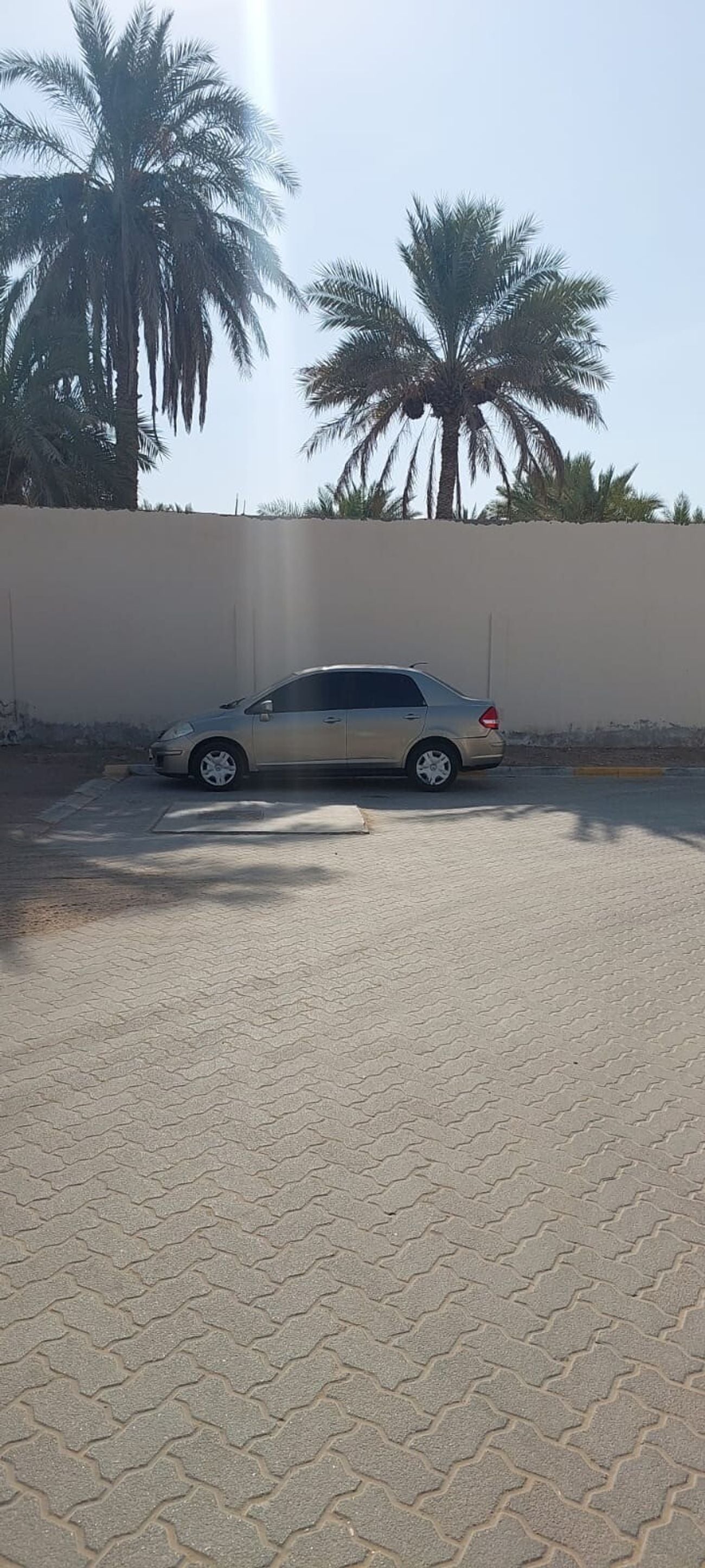 نيسان تيدا SL