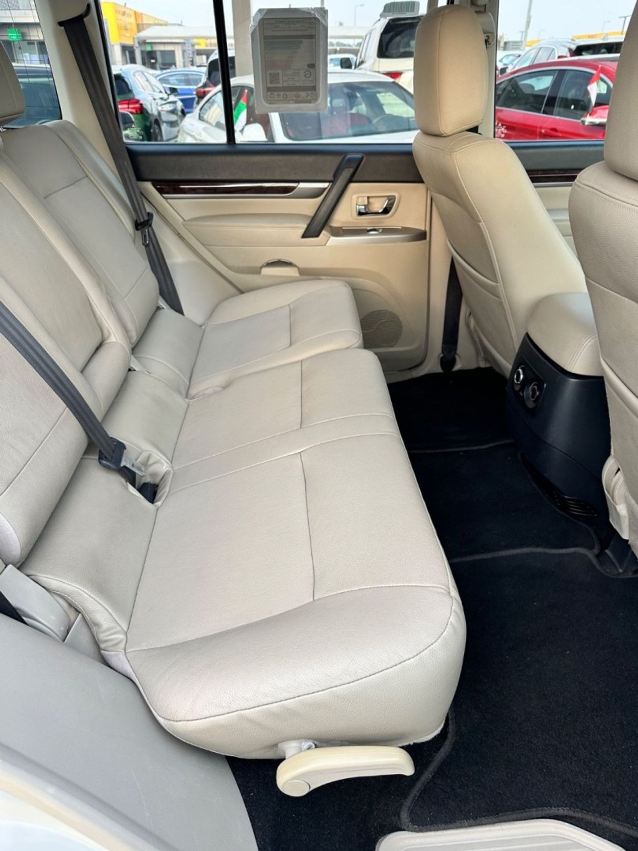 Mitsubishi Pajero GLS 3.5L (189 HP)