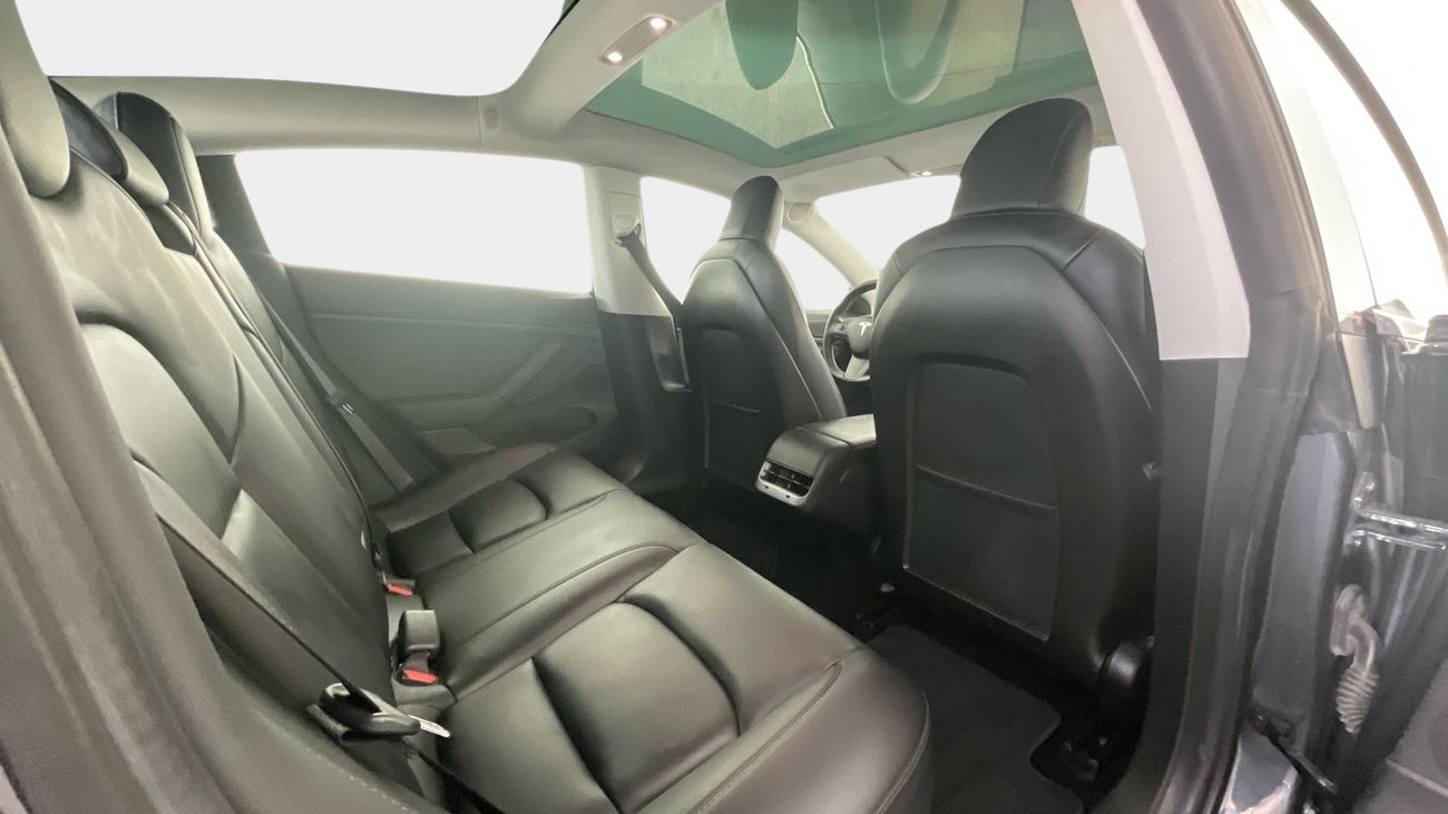 تسلا موديل 3 Performance (Dual Motor) | upto AED 20,000 Ramadan Discount | شامل الضمان | 0 ﺪﻔﻋﺓ ﺃﻮﻟﻯ