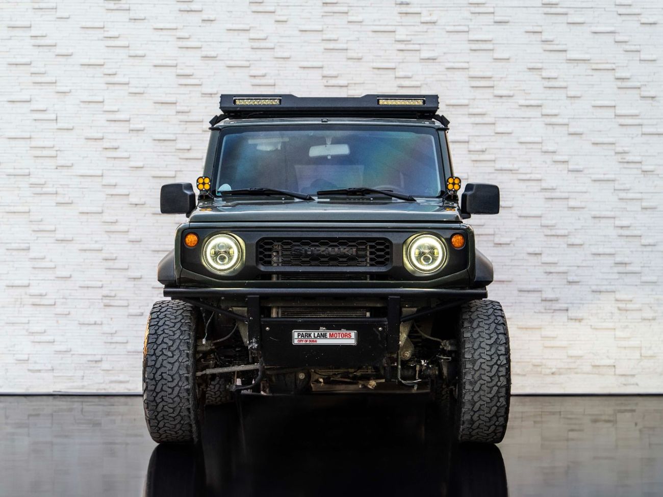 سوزوكي جيمني 1.5L GL (M/T)