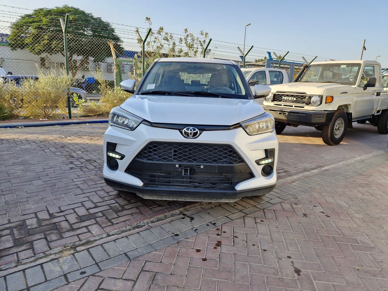 Toyota Raize 2024 Turbo 1.0L 3-cyl Petrol FWD Automatic 0Km