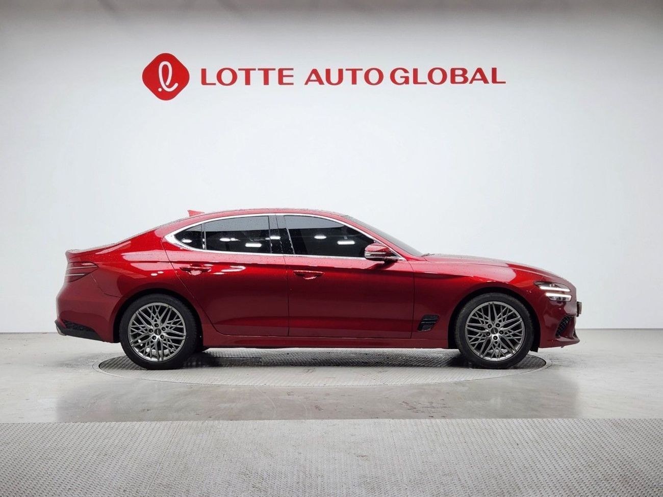 جينيسس G70 Platinum 2.0L RWD