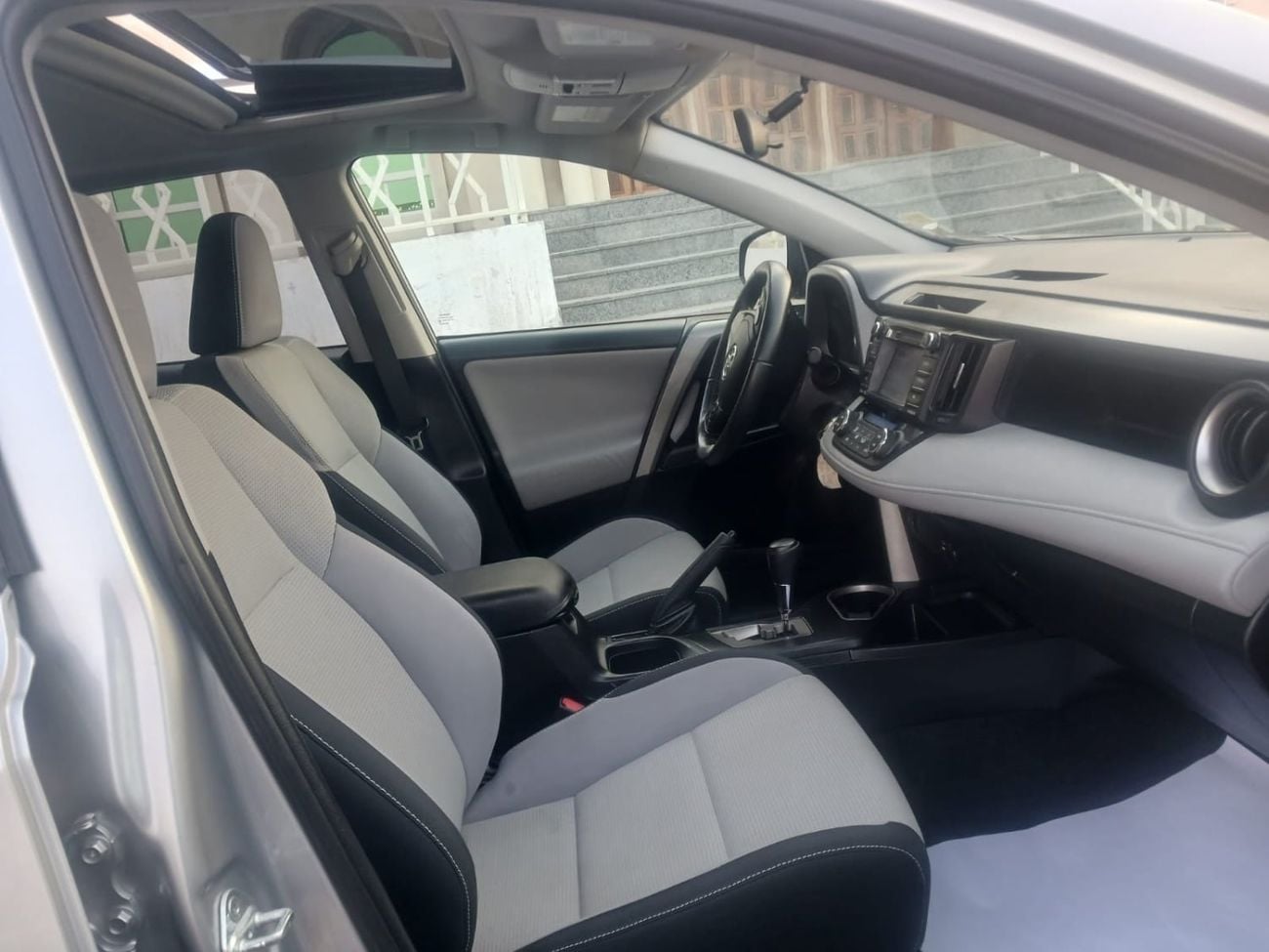Toyota RAV4 2016