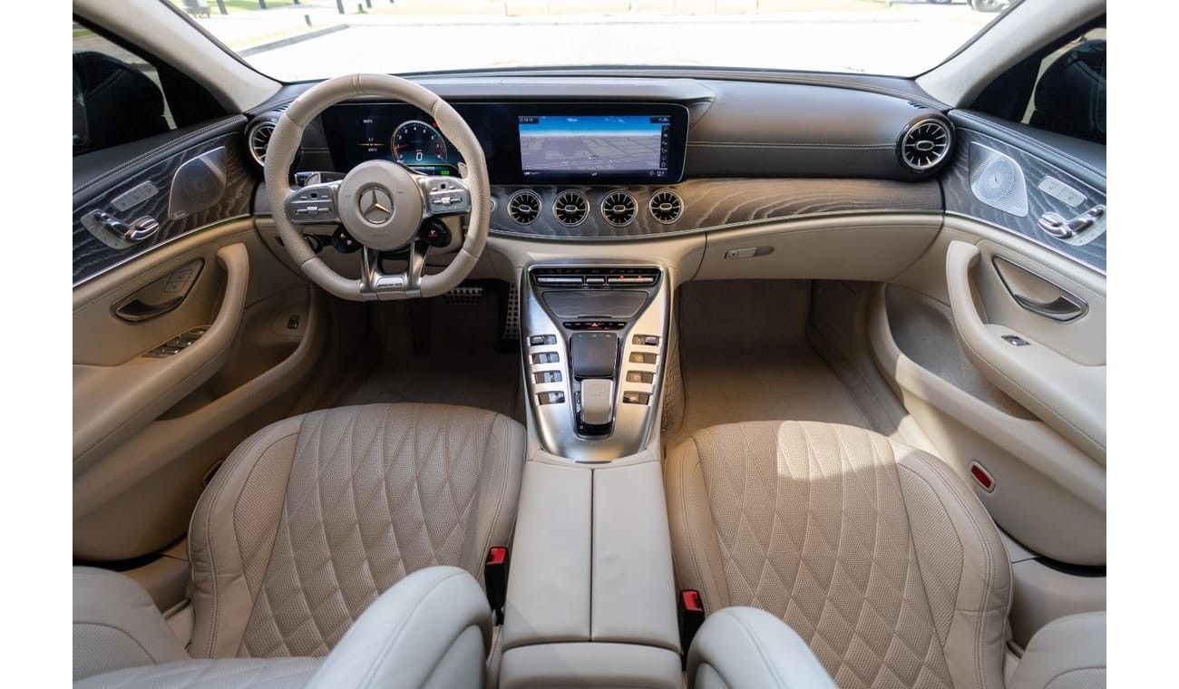 مرسيدس بنز ايه ام جي جي تي 43 Mercedes-Benz GT43 AMG 2019 GCC under Agency Warranty with Flexible Down-Payment.