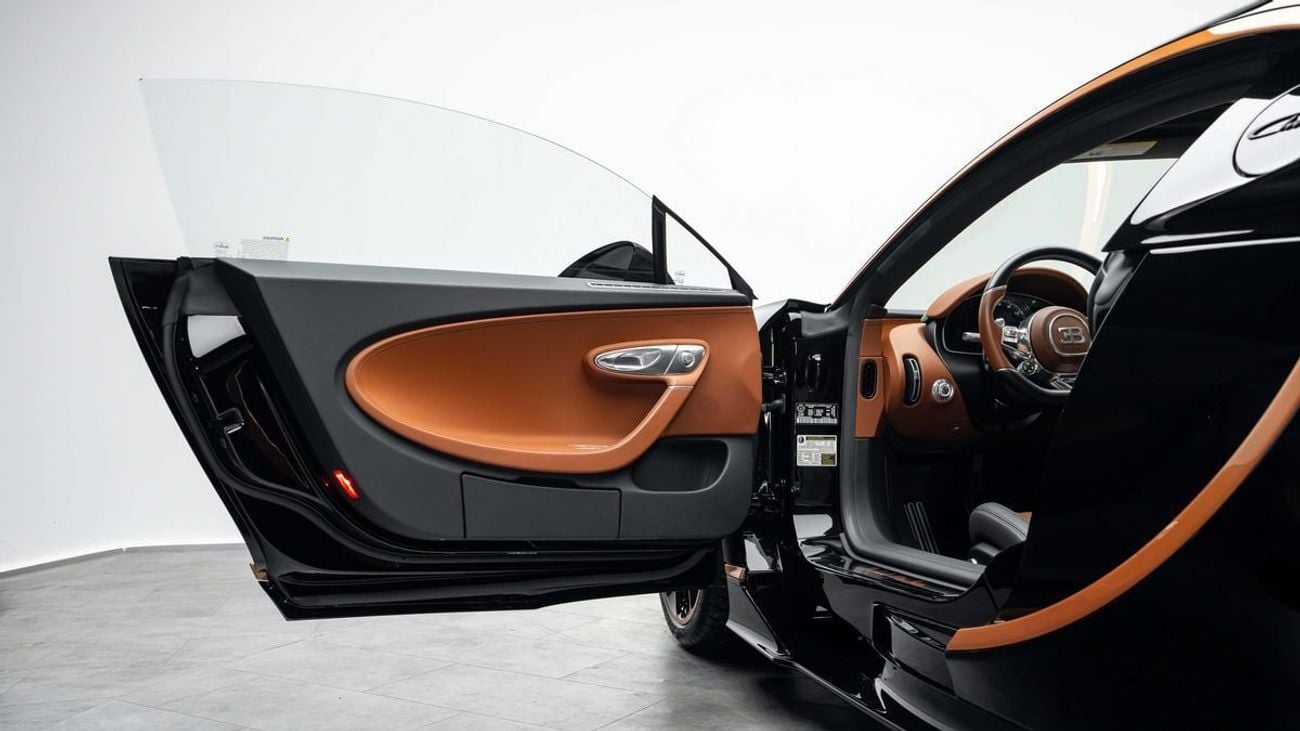 بوغاتي شيرون - The Final 1,500 HP Chiron - 2023 - Canadian Specs